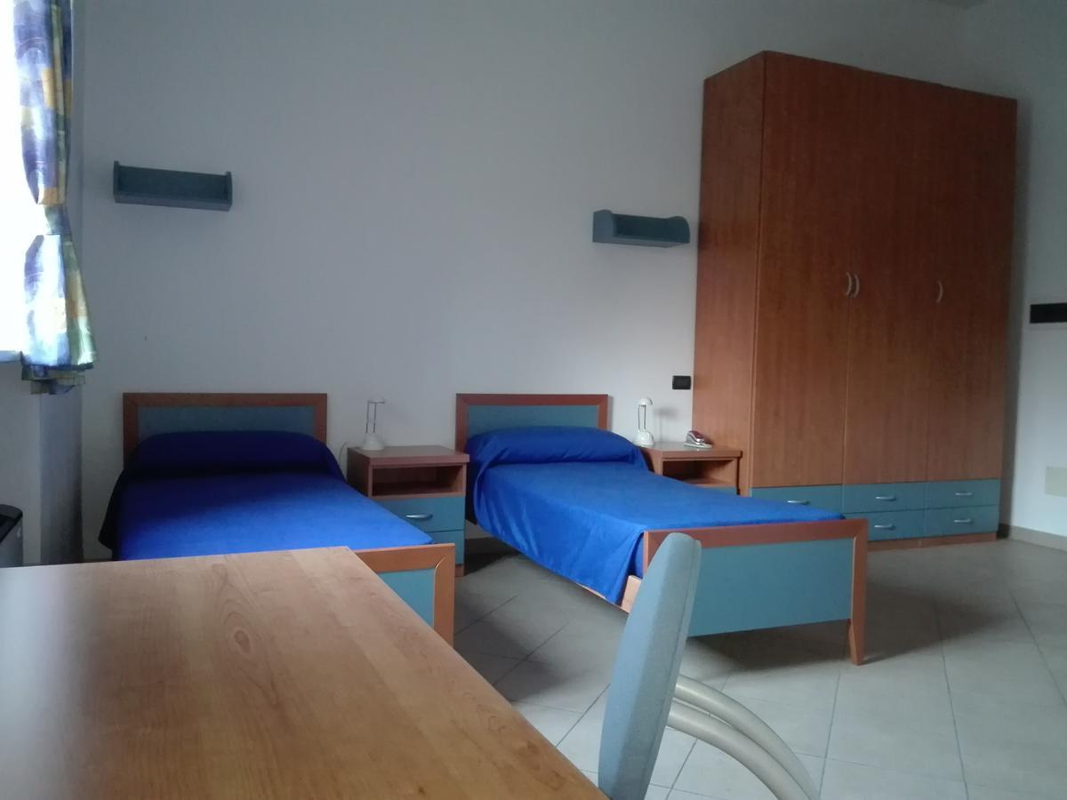 Casa Per Ferie San Francesco Hotel Susa Kültér fotó