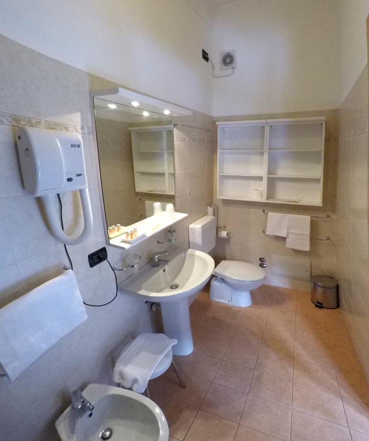 Casa Per Ferie San Francesco Hotel Susa Kültér fotó